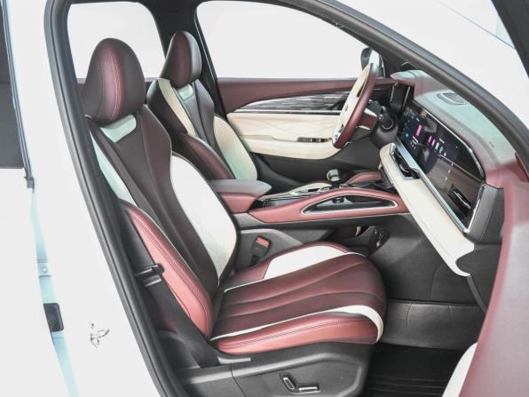 Geely Monjaro I с пробегом 2023 года, цена 3 249 000 рублей, 62398 км, внедорожник, Автокод Объявления