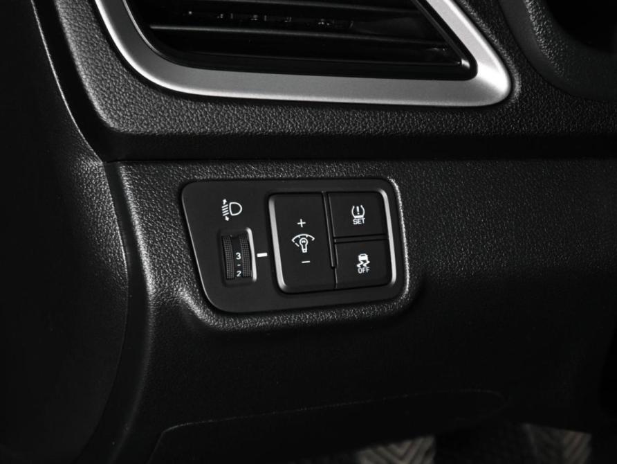 Hyundai Solaris II Ростов-на-Дону  - изображение 17