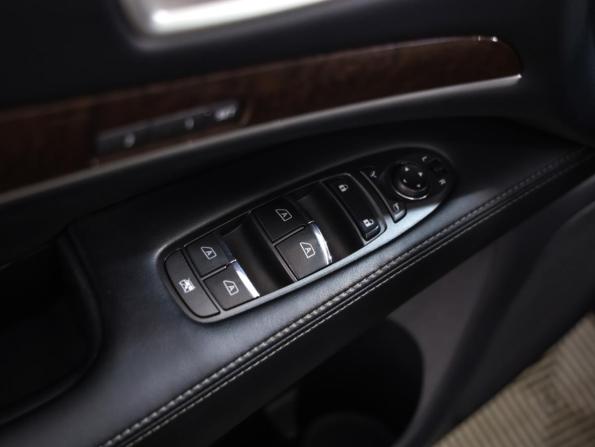 Infiniti QX60 I Рестайлинг с пробегом 2017 года, цена 1 999 000 рублей, 23707 км, внедорожник, Автокод Объявления
