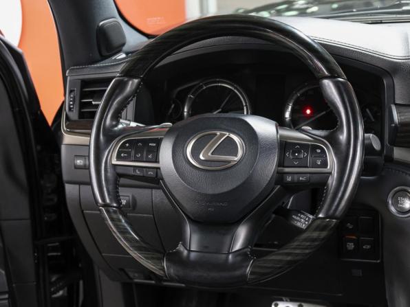 Lexus LX III Рестайлинг 2 с пробегом 2020 года, цена 10 998 000 рублей, 87554 км, внедорожник, Автокод Объявления