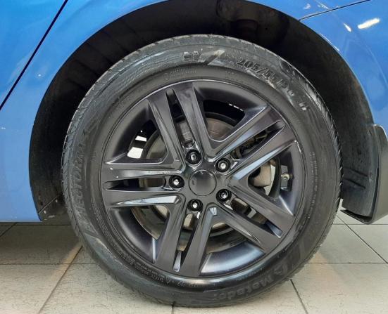 Kia Ceed III с пробегом 2019 года, цена 1 190 000 рублей, 236680 км, универсал, Автокод Объявления