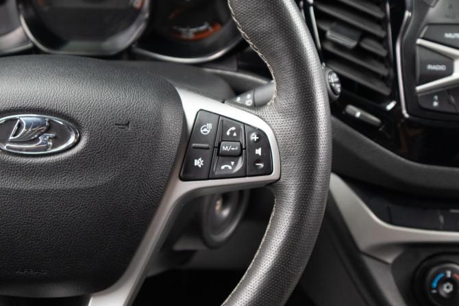 Lada (ВАЗ) Vesta I с пробегом 2021 года, цена 1 299 000 рублей, 127752 км, универсал, Автокод Объявления