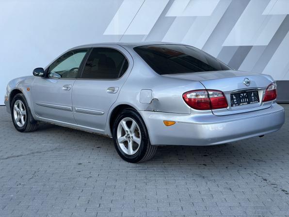 Nissan Maxima V (A33) с пробегом 2001 года, цена 298 000 рублей, 303319 км, седан, Автокод Объявления
