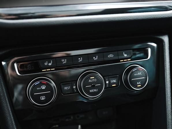 Volkswagen Tiguan II Рестайлинг с пробегом 2020 года, цена 4 199 000 рублей, 56690 км, внедорожник, Автокод Объявления