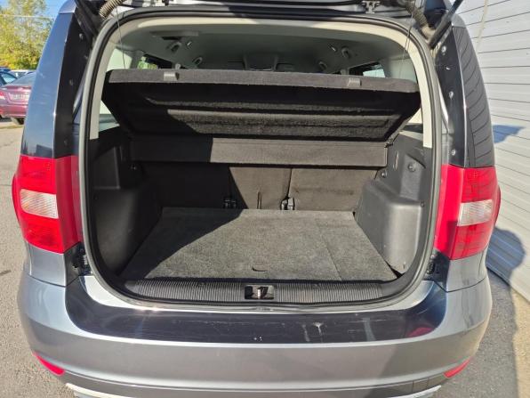 Skoda Yeti I Рестайлинг с пробегом 2014 года, цена 977 000 рублей, 184056 км, внедорожник, Автокод Объявления