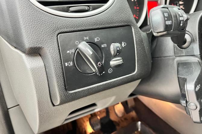 Ford Focus II Рестайлинг с пробегом 2008 года, цена 550 000 рублей, 316020 км, седан, Автокод Объявления
