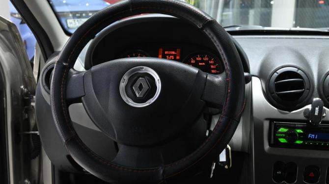Renault Sandero I с пробегом 2014 года, цена 550 000 рублей, 85337 км, хэтчбек, Автокод Объявления