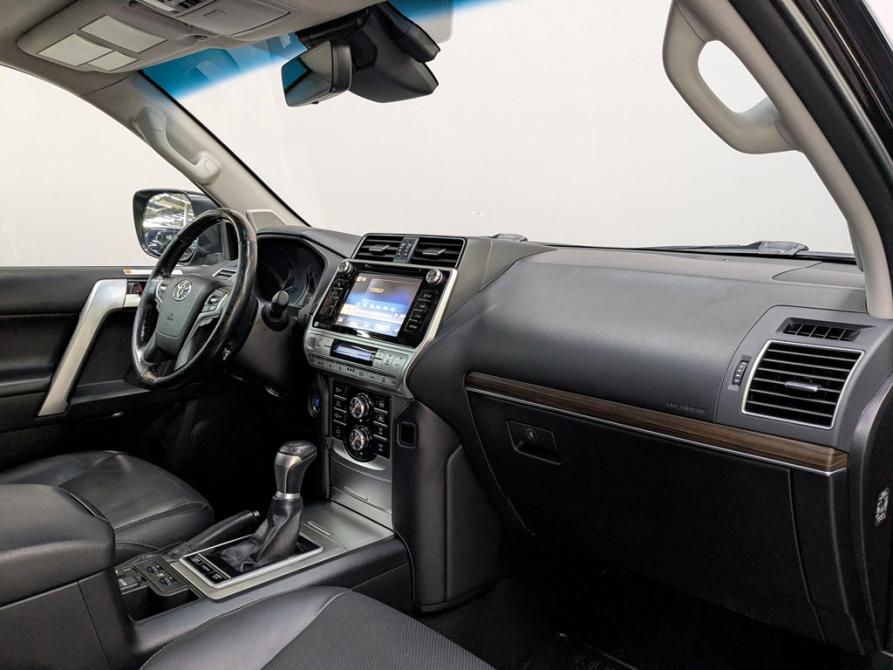 Toyota Land Cruiser Prado 150 Series Рестайлинг 2 Москва  - изображение 19