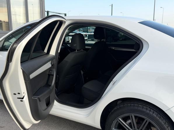 Skoda Octavia III (A7) с пробегом 2015 года, цена 1 390 000 рублей, 209692 км, лифтбек, Автокод Объявления