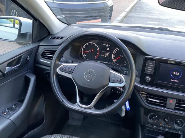 Volkswagen Polo VI с пробегом 2022 года, цена 1 299 000 рублей, 142591 км, лифтбек, Автокод Объявления