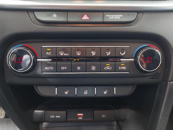 Kia Ceed III с пробегом 2020 года, цена 1 820 000 рублей, 61332 км, хэтчбек, Автокод Объявления