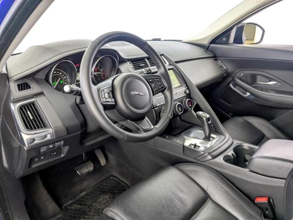 Jaguar E-Pace I с пробегом 2018 года, цена 2 740 000 рублей, 90110 км, внедорожник, Автокод Объявления