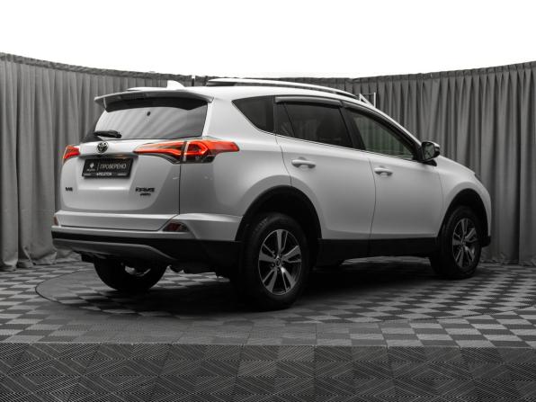 Toyota RAV4 IV (XA40) Рестайлинг с пробегом 2017 года, цена 2 280 000 рублей, 133573 км, внедорожник, Автокод Объявления