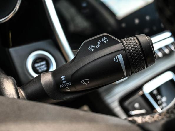 Geely Atlas Pro с пробегом 2023 года, цена 2 059 000 рублей, 67664 км, внедорожник, Автокод Объявления