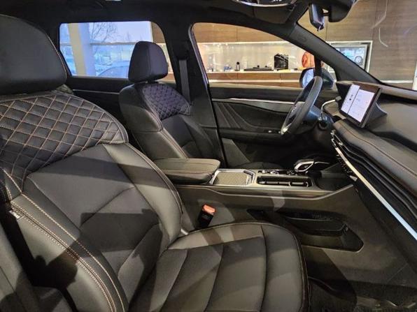Новый Geely Okavango I Рестайлинг 2026 года, цена 4 000 990 рублей, внедорожник, Автокод Объявления