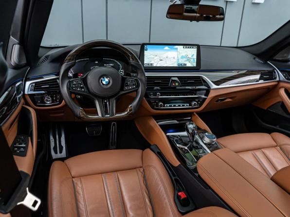 BMW 5 серии VII (G30/G31/G38) Рестайлинг с пробегом 2023 года, цена 6 050 000 рублей, 117833 км, седан, Автокод Объявления
