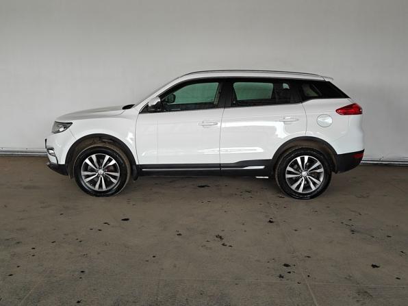 Geely Atlas I с пробегом 2021 года, цена 1 825 000 рублей, 57622 км, внедорожник, Автокод Объявления