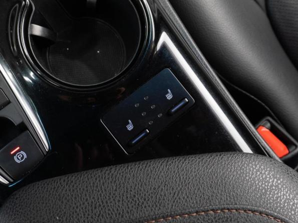 Toyota Camry VIII (XV70) с пробегом 2019 года, цена 2 719 000 рублей, 105506 км, седан, Автокод Объявления