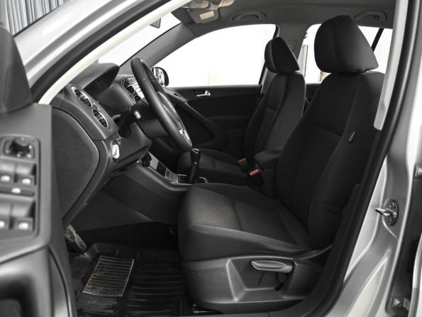 Volkswagen Tiguan I Рестайлинг с пробегом 2015 года, цена 1 452 000 рублей, 134644 км, внедорожник, Автокод Объявления