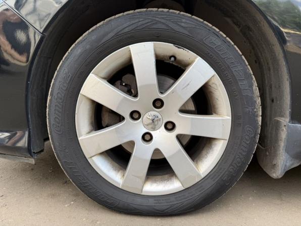 Peugeot 308 I с пробегом 2009 года, цена 550 000 рублей, 244000 км, хэтчбек, Автокод Объявления