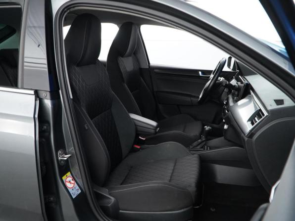 Skoda Rapid II с пробегом 2022 года, цена 1 879 033 рубля, 83052 км, лифтбек, Автокод Объявления
