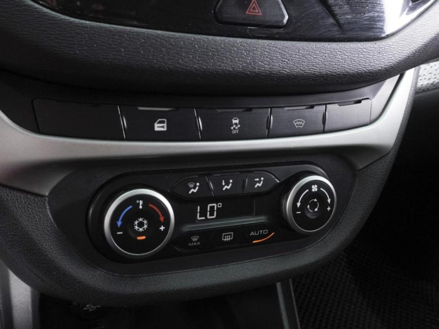 Lada (ВАЗ) Vesta I Ростов-на-Дону  - изображение 13