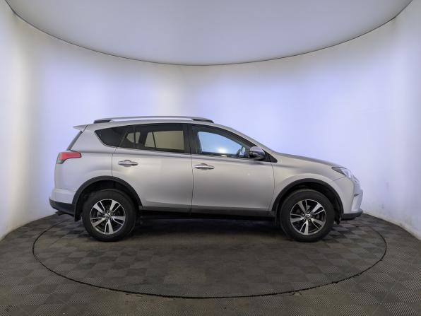 Toyota RAV4 IV (XA40) Рестайлинг с пробегом 2019 года, цена 2 380 000 рублей, 188130 км, внедорожник, Автокод Объявления