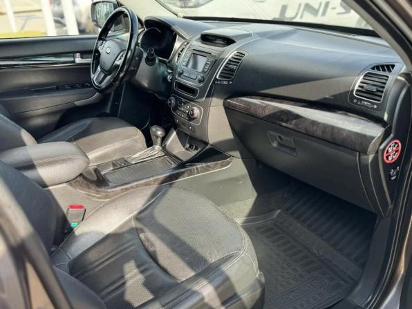 Kia Sorento II Рестайлинг с пробегом 2013 года, цена 1 715 000 рублей, 146000 км, внедорожник, Автокод Объявления