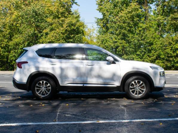 Hyundai Santa Fe IV Рестайлинг с пробегом 2021 года, цена 3 050 000 рублей, 79621 км, внедорожник, Автокод Объявления