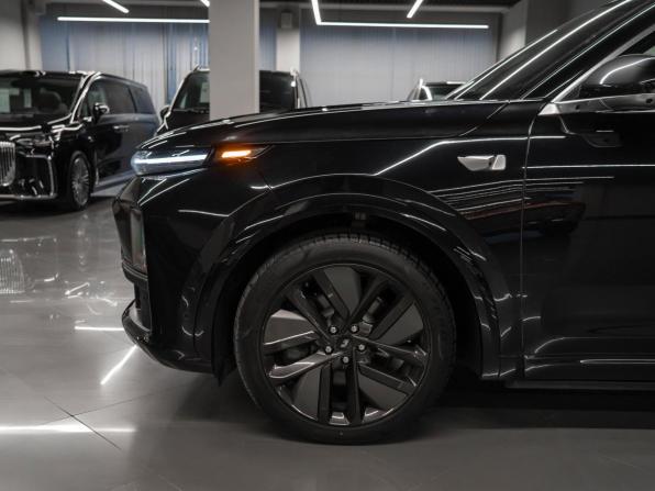 Li Auto (Lixiang) L7 I с пробегом 2024 года, цена 6 050 000 рублей, 34977 км, внедорожник, Автокод Объявления