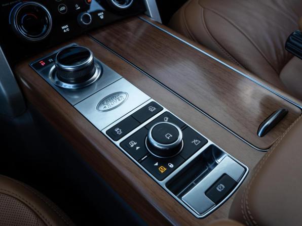 Land Rover Range Rover IV Рестайлинг с пробегом 2022 года, цена 12 900 000 рублей, 61784 км, внедорожник, Автокод Объявления