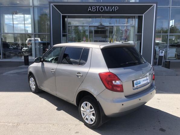 Skoda Fabia II Рестайлинг с пробегом 2012 года, цена 674 500 рублей, 176275 км, хэтчбек, Автокод Объявления