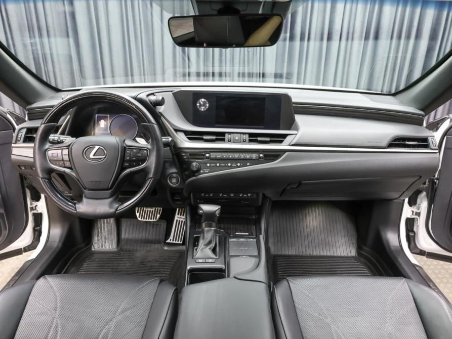 Lexus ES VII Москва  - изображение 14