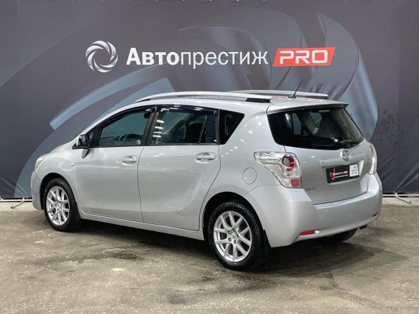 Toyota Verso I с пробегом 2009 года, цена 1 135 000 рублей, 134325 км, компактвэн, Автокод Объявления