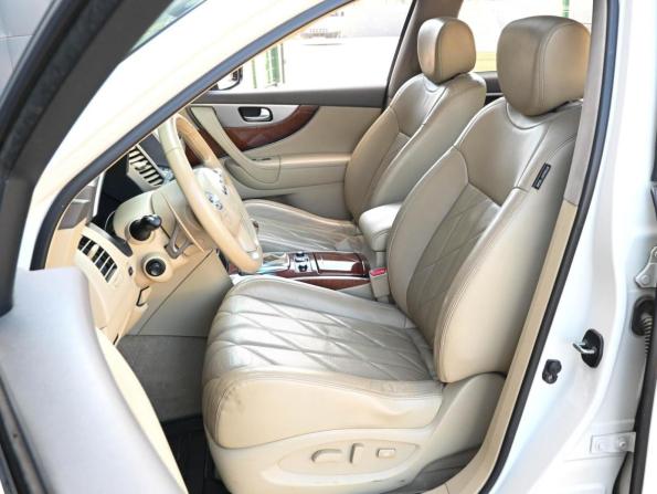 Infiniti QX70 с пробегом 2017 года, цена 2 047 000 рублей, 231877 км, внедорожник, Автокод Объявления