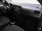 Volkswagen Polo V Рестайлинг Тюмень  - изображение 36