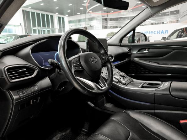 Hyundai Santa Fe IV Рестайлинг с пробегом 2021 года, цена 3 750 000 рублей, 52387 км, внедорожник, Автокод Объявления