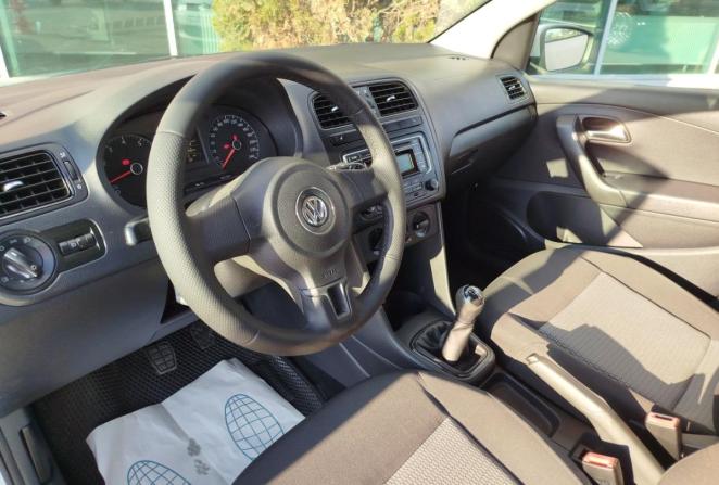 Volkswagen Polo V с пробегом 2014 года, цена 980 000 рублей, 92166 км, седан, Автокод Объявления