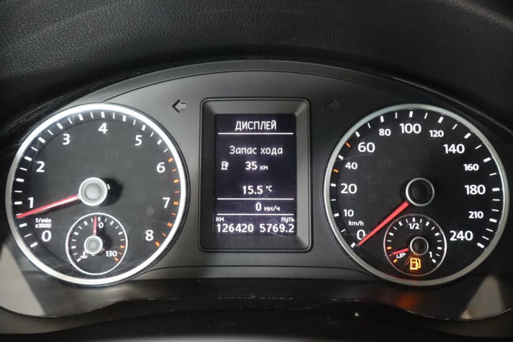 Volkswagen Tiguan I Рестайлинг Санкт-Петербург  - изображение 16