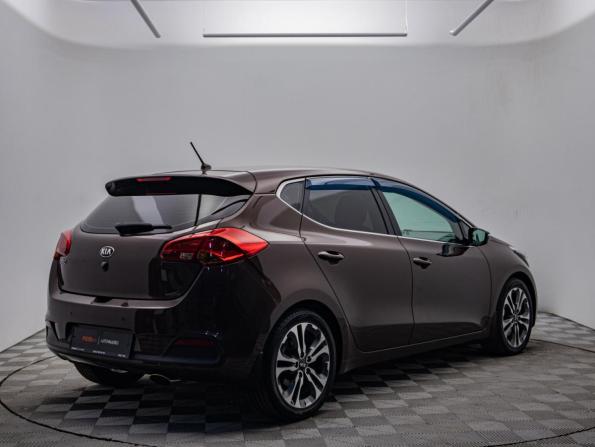 Kia Ceed II с пробегом 2014 года, цена 1 050 000 рублей, 246942 км, хэтчбек, Автокод Объявления