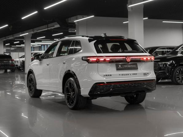 Volkswagen Tiguan III (China Market) с пробегом 2026 года, цена 4 850 000 рублей, 15 км, внедорожник, Автокод Объявления