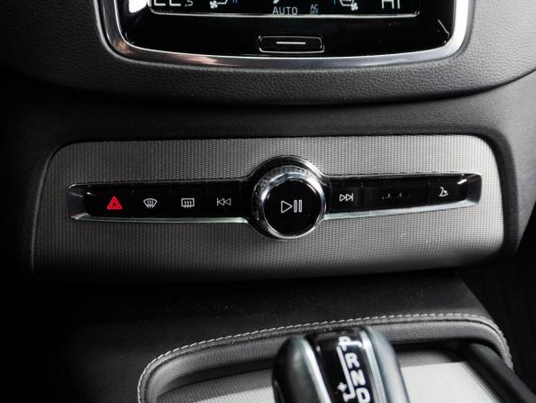 Volvo XC90 II Рестайлинг 1 с пробегом 2021 года, цена 3 950 000 рублей, 162140 км, внедорожник, Автокод Объявления