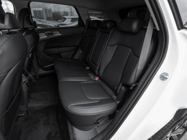 Kia Sportage V Рестайлинг с пробегом 2025 года, цена 4 410 000 рублей, 2686 км, внедорожник, Автокод Объявления
