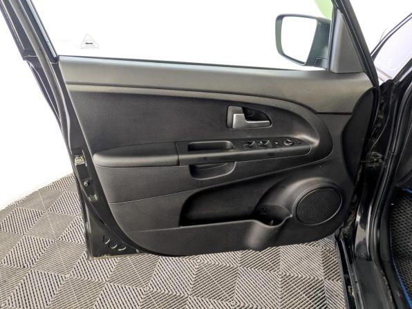 Kia Venga I с пробегом 2012 года, цена 960 000 рублей, 118039 км, компактвэн, Автокод Объявления