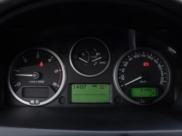 Land Rover Freelander II Рестайлинг с пробегом 2011 года, цена 1 490 000 рублей, 215867 км, внедорожник, Автокод Объявления