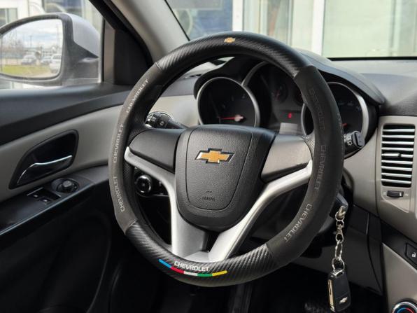 Chevrolet Cruze I Рестайлинг с пробегом 2012 года, цена 695 000 рублей, 186800 км, хэтчбек, Автокод Объявления