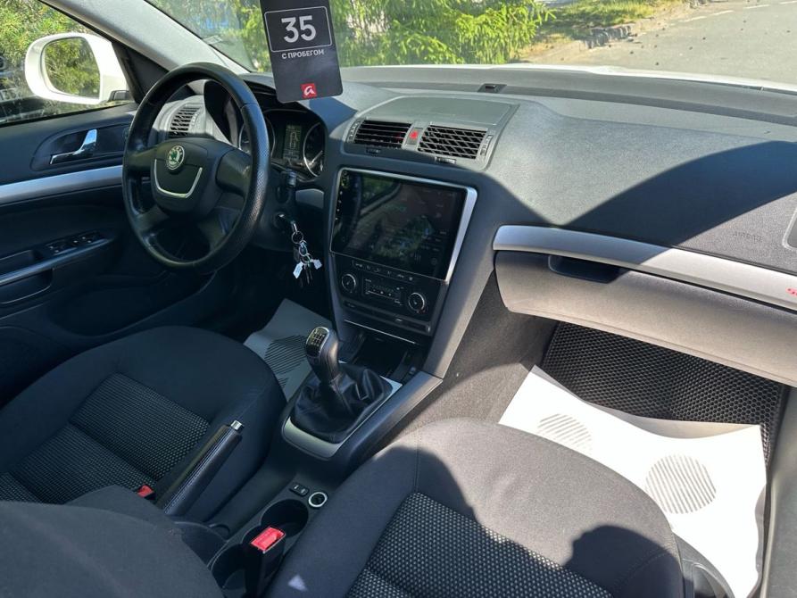 Skoda Octavia II (A5) Рестайлинг Санкт-Петербург  - изображение 18