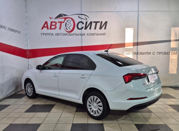 Skoda Rapid II с пробегом 2021 года, цена 1 710 000 рублей, 129618 км, лифтбек, Автокод Объявления