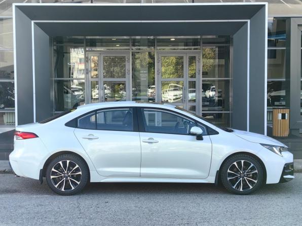 Toyota Levin XII (E210) с пробегом 2021 года, цена 2 000 000 рублей, 40000 км, седан, Автокод Объявления