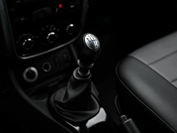 Renault Duster I с пробегом 2013 года, цена 800 000 рублей, 190070 км, внедорожник, Автокод Объявления